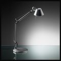 Настольная лампа офисная Artemide A001300