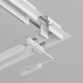 Соединитель угловой внешний для треков накладных Maytoni Accessories for tracks TRA004CL-22W