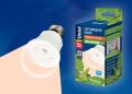Лампа светодиодная Uniel LED-A60-10W/SPFR/E27/CL PLP01WH