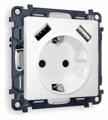 Розетка с заземлением и со шторкой и 2хUSB type A, без рамки Ambrella Volt Quant MA109010