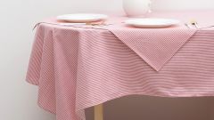  Доляна Скатерь с салфетками (145x200 см) Розовые полоски