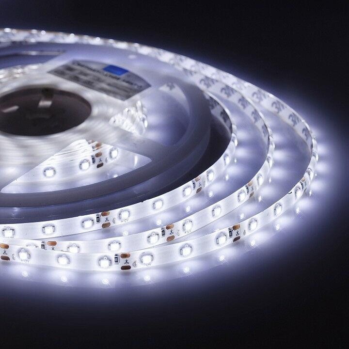 Комплект с лентой светодиодной Apeyron Electrics 10-20
