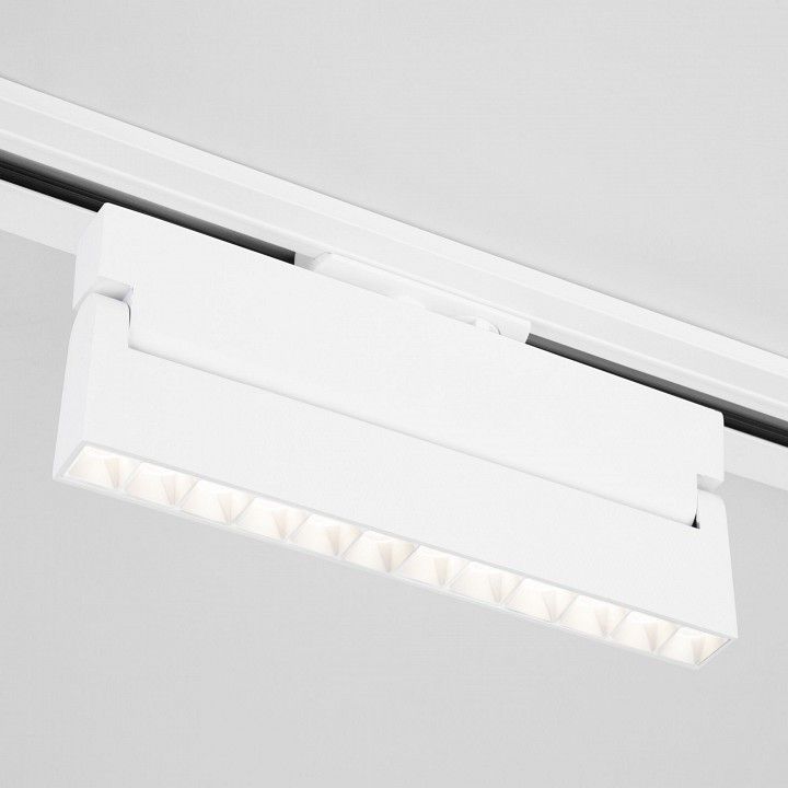 Светильник на штанге Elektrostandard Garda 85018/01 белый