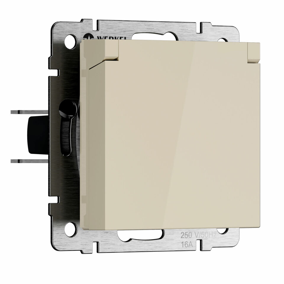  Werkel Розетка влагозащ. с зазем. с защит. крышкой и шторками N (слоновая кость) W1171203